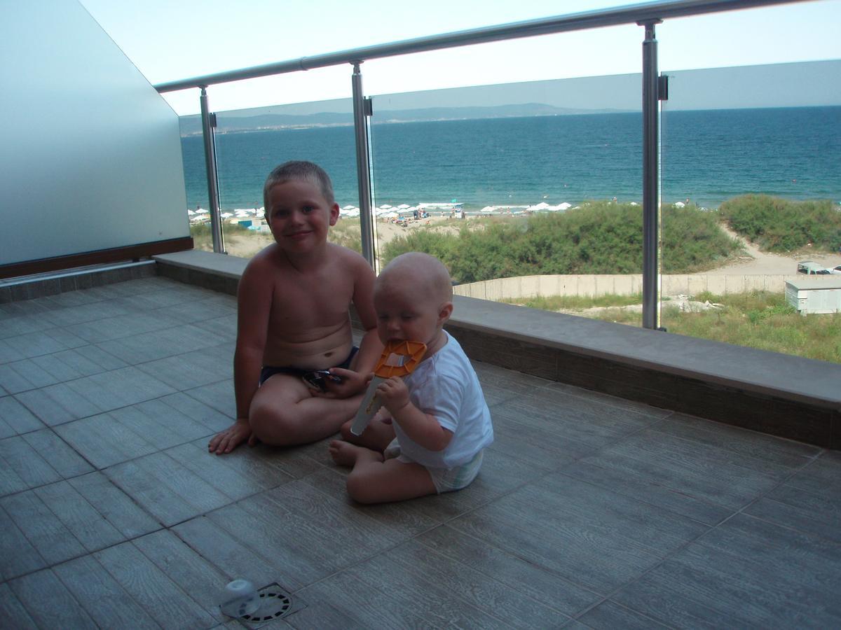 Pomorie Bay Aparthotel מראה חיצוני תמונה