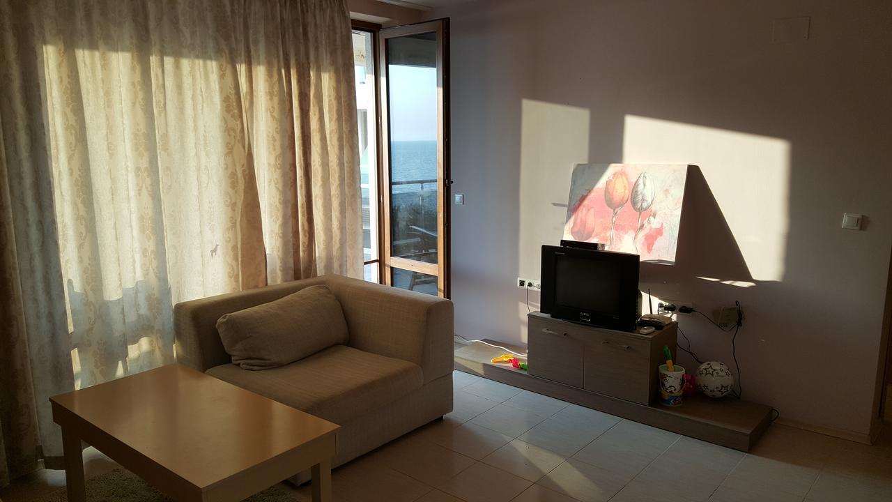 Pomorie Bay Aparthotel מראה חיצוני תמונה