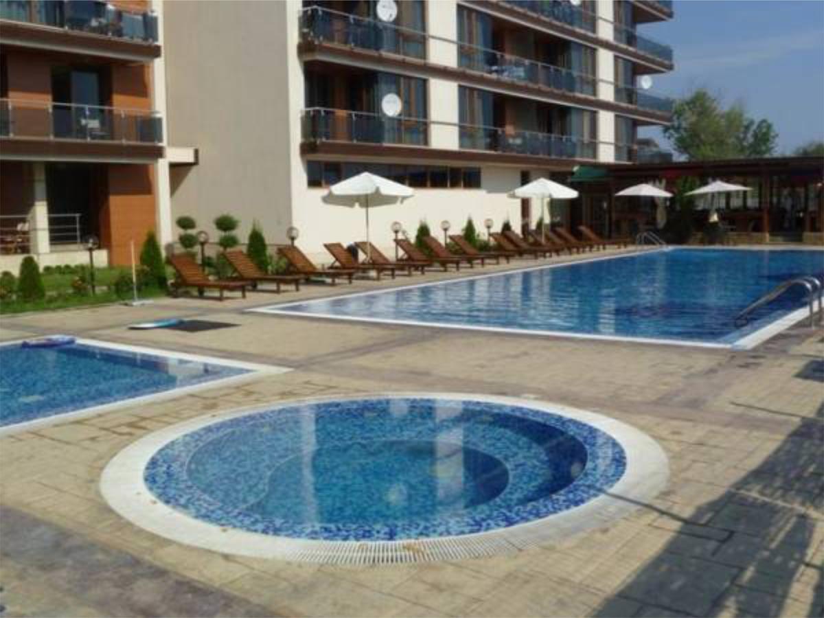 Pomorie Bay Aparthotel מראה חיצוני תמונה