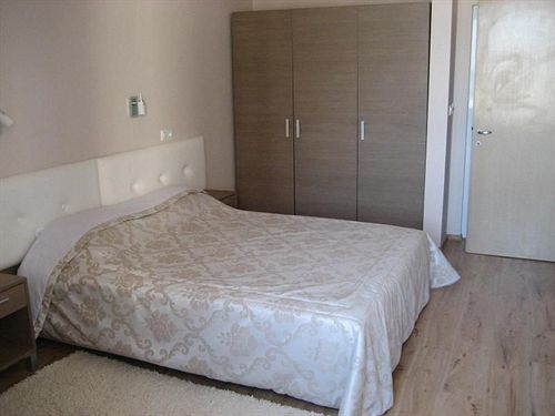 Pomorie Bay Aparthotel מראה חיצוני תמונה